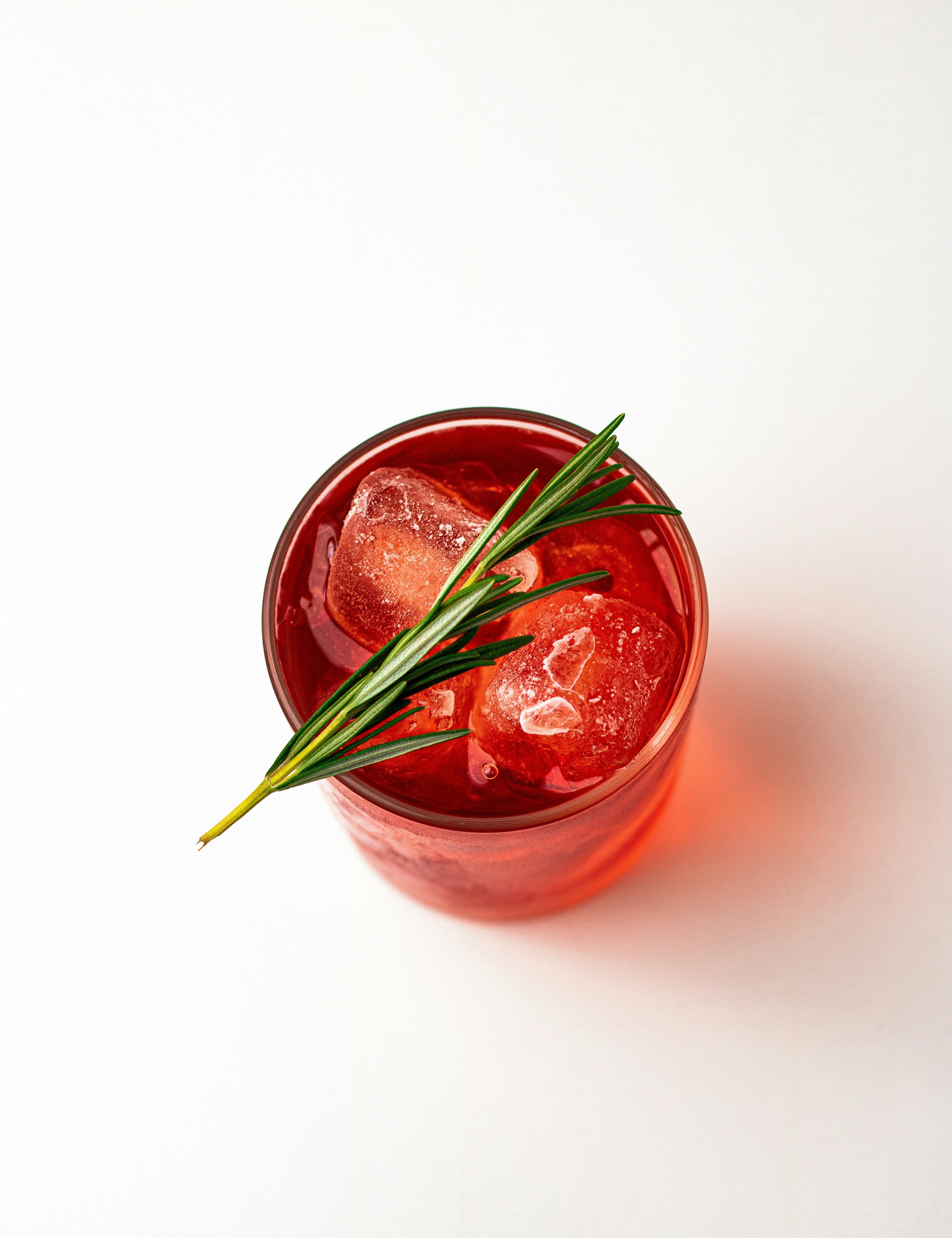 Recette de Gin Tonic Fraise Basilic